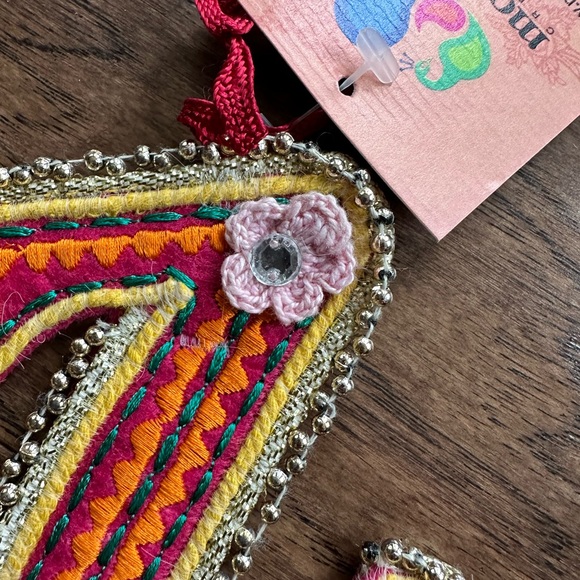 ⛄️ 50% off⛄️ Felt Z Letter Ornament /Present Topper - Picture 3 of 5